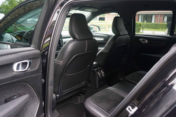 Volvo XC40 R-Design T5 Recharge 1.5 T5 PHEV 262PK Memory/ACC/Trkhk/RCam/Black-line