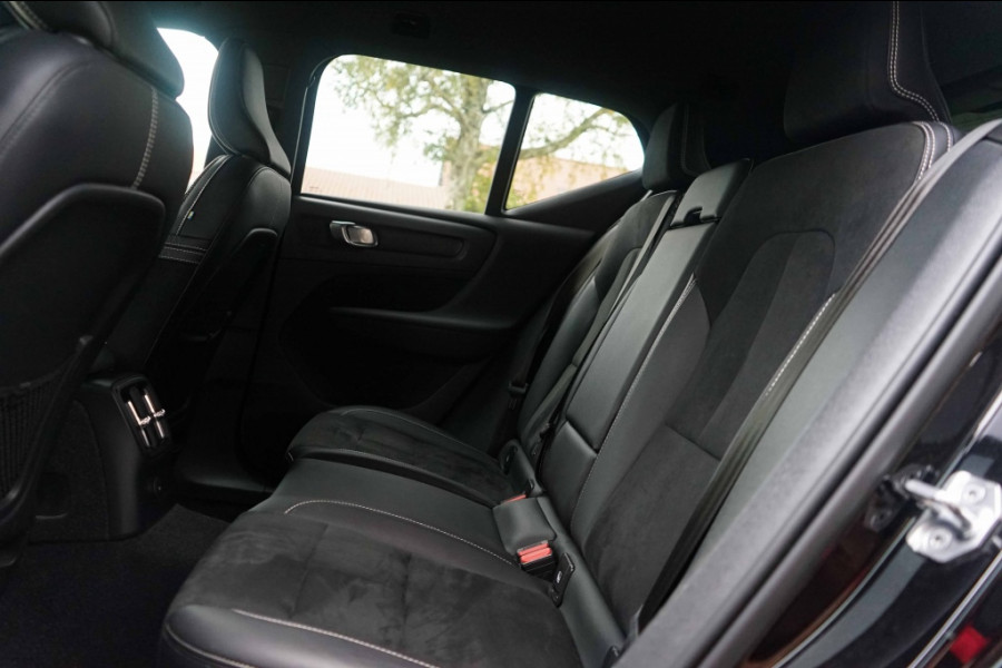 Volvo XC40 R-Design T5 Recharge 1.5 T5 PHEV 262PK Memory/ACC/Trkhk/RCam/Black-line