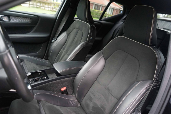 Volvo XC40 R-Design T5 Recharge 1.5 T5 PHEV 262PK Memory/ACC/Trkhk/RCam/Black-line