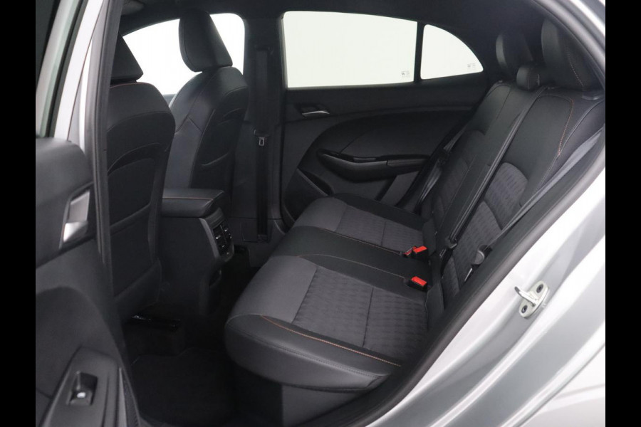 MG 3 1.5 Hybrid+ Luxury | Automaat | Stoelverwarming | LED | Stuurwielverwarming | Navigatie | 360 Camera | Keyless Start |