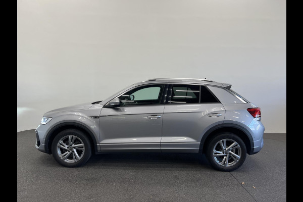 Volkswagen T-Roc 1.5 TSI 150PK R-Line Business Automaat Camera Navigatie Adaptive Cruise Control Apple Carplay Stoelverwarming Full LED Park Assist Digital Cockpit