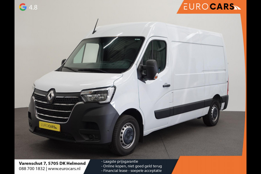 Renault Master T33 2.3 dCi 135 L2H2 BPM VRIJ ! Trekhaak Navigatie Apple CarPlay Android Auto Parkeerhulp Cruise Control Airco