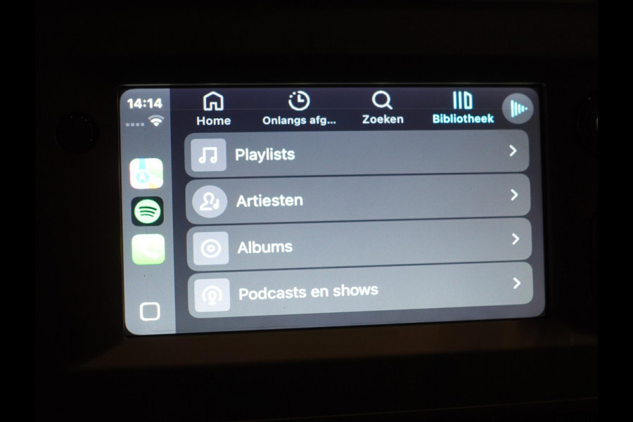 Renault Master T33 2.3 dCi 135 L2H2 BPM VRIJ ! Trekhaak Navigatie Apple CarPlay Android Auto Parkeerhulp Cruise Control Airco