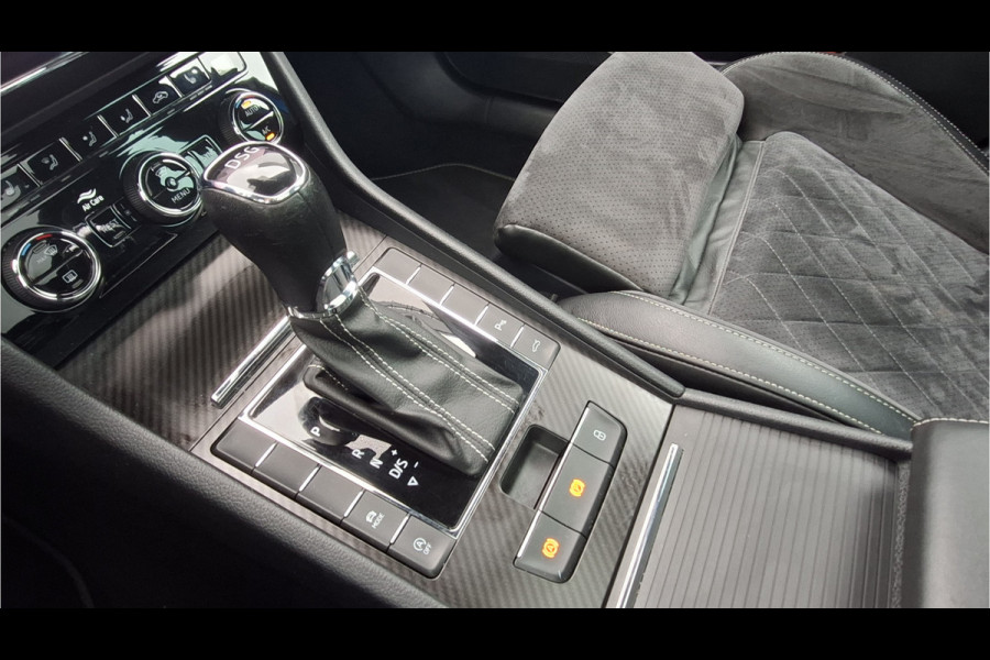 Škoda Superb Combi 1.5 TSI ACT Sportline Pano Trekhaak Canton Memory Alcantara Adap.Cruise VOL!