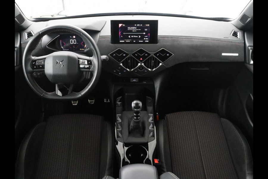 DS DS 3 Crossback 1.2 PureTech Performance Line | Cruisecontrol | Apple Carplay | Parkeerhulp |