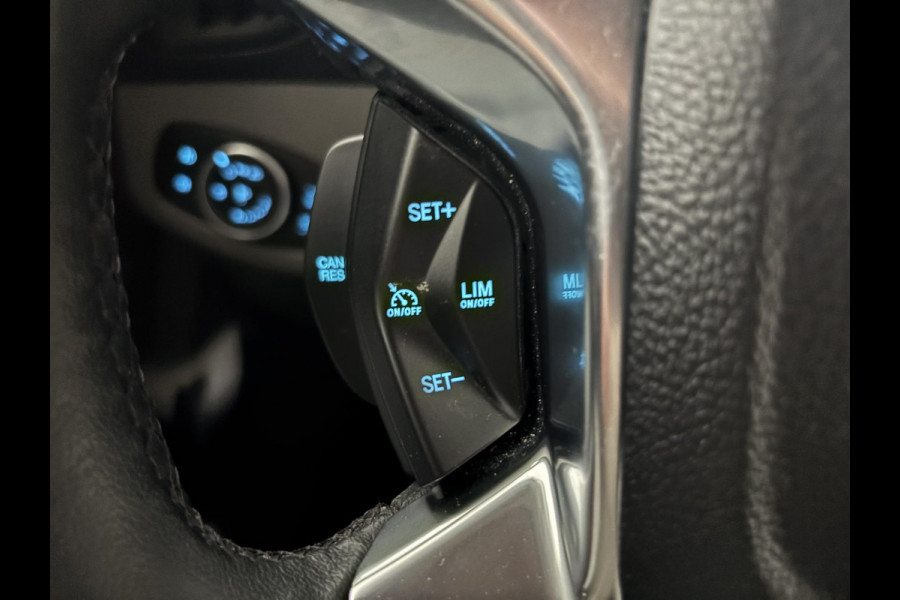 Ford Transit Connect L2 Automaat Navigatie Airco Parkeersensoren Cruise Control 3-Zits Camera