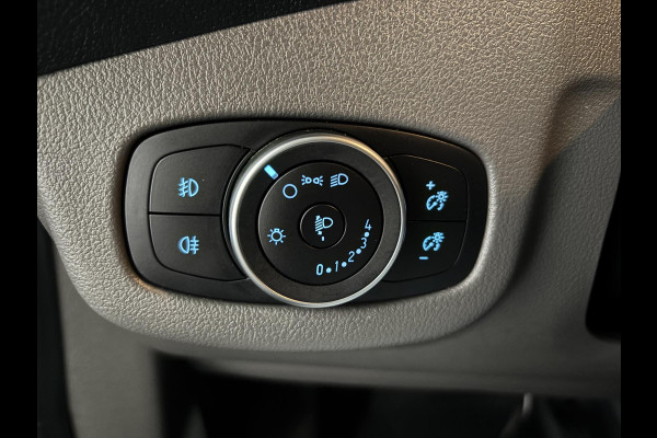 Ford Transit Connect L2 Automaat Navigatie Airco Parkeersensoren Cruise Control 3-Zits Camera