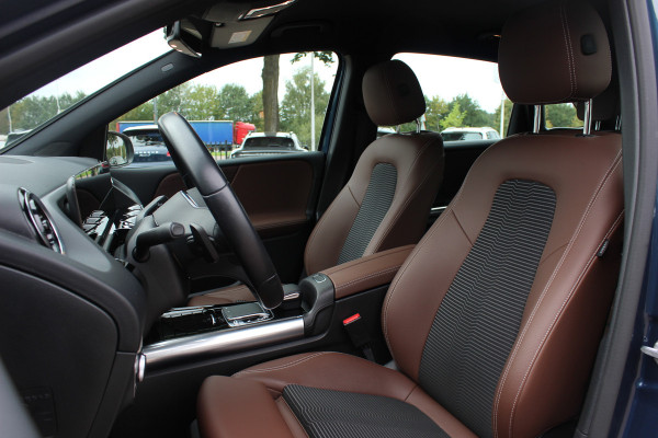 Mercedes-Benz B-Klasse 180 Advantage / Camera / Bruin Leder / Matrix LED / 17'' / CarPlay / Virtual Cockpit / Cruise Control / Elektr. achterklep