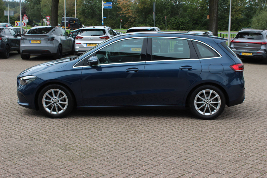 Mercedes-Benz B-Klasse 180 Advantage / Camera / Bruin Leder / Matrix LED / 17'' / CarPlay / Virtual Cockpit / Cruise Control / Elektr. achterklep