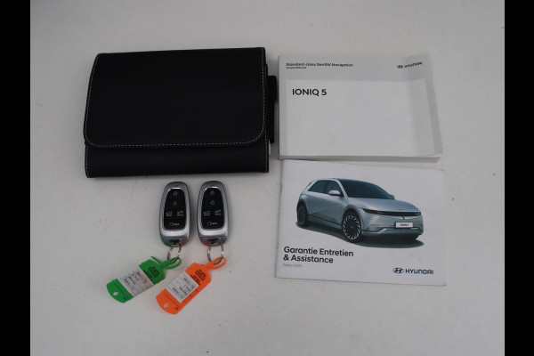 Hyundai IONIQ 5 Connect+ 77.4 KWH SOH 94,3% | Apple Carplay | LED | Navigatie |