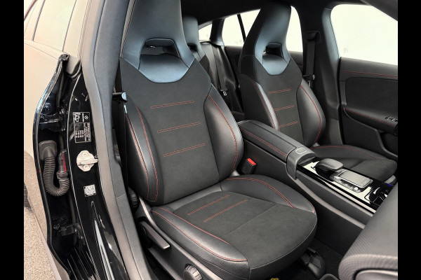 Mercedes-Benz CLA-Klasse Shooting Brake 250 e AMG Limited PHEV SoH 97%  AMG  Leder Alcantara Camera Navigatie Apple CarPlay Stoelverwarming Sfeerverlichting Elektrische achterklep Wireless charging