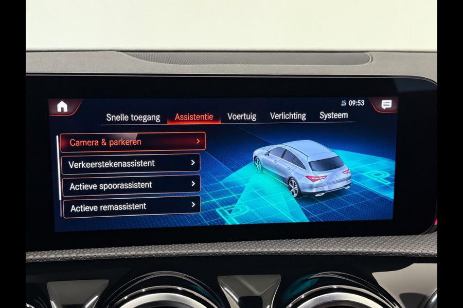 Mercedes-Benz CLA-Klasse Shooting Brake 250 e AMG Limited PHEV SoH 97%  AMG  Leder Alcantara Camera Navigatie Apple CarPlay Stoelverwarming Sfeerverlichting Elektrische achterklep Wireless charging