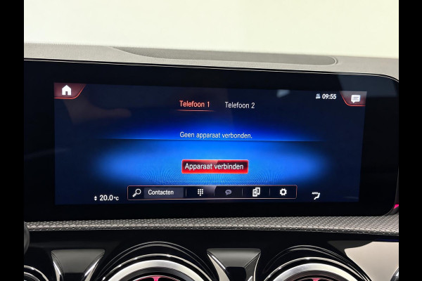 Mercedes-Benz CLA-Klasse Shooting Brake 250 e AMG Limited PHEV SoH 97%  AMG  Leder Alcantara Camera Navigatie Apple CarPlay Stoelverwarming Sfeerverlichting Elektrische achterklep Wireless charging