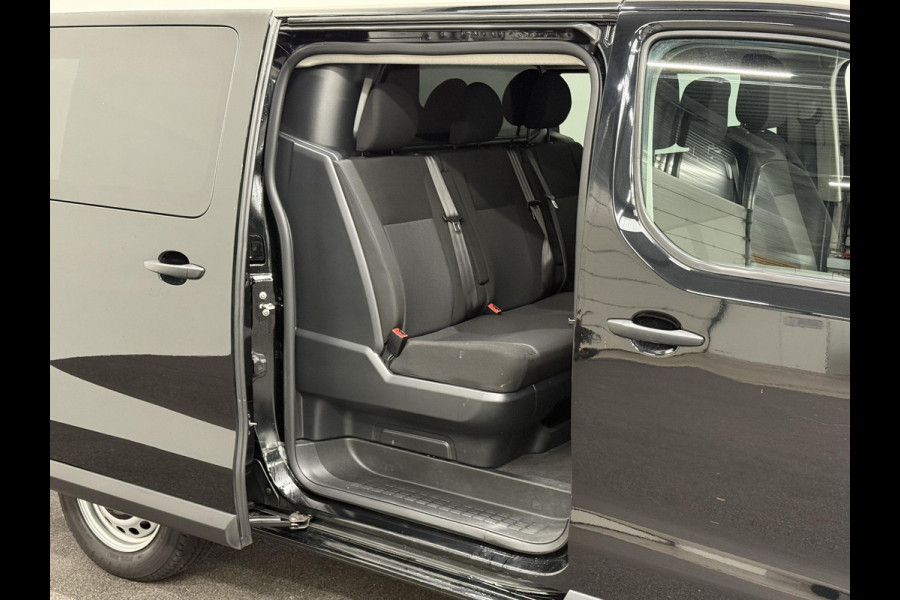 Opel Vivaro 2.0 CDTI L3H1 Dubbele Cabine Edition Automaat Airco Navigatie Trekhaak 2x schuifdeur