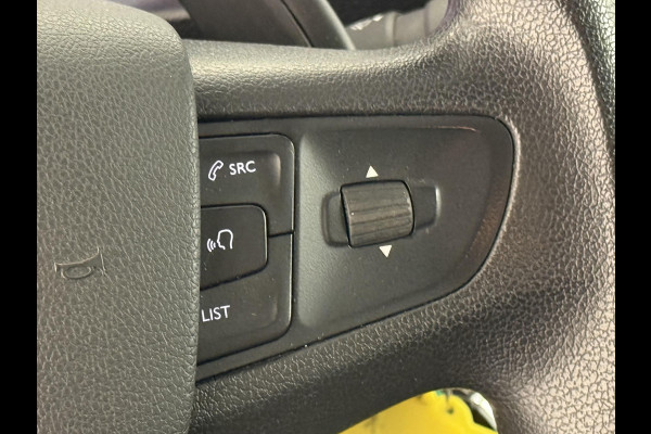 Opel Vivaro 2.0 CDTI L3H1 Dubbele Cabine Edition Automaat Airco Navigatie Trekhaak 2x schuifdeur