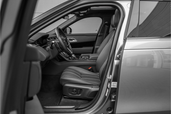 Land Rover Range Rover Velar 2.0 P400e Pano ACC Stoelvent Black Pack Winter Pack