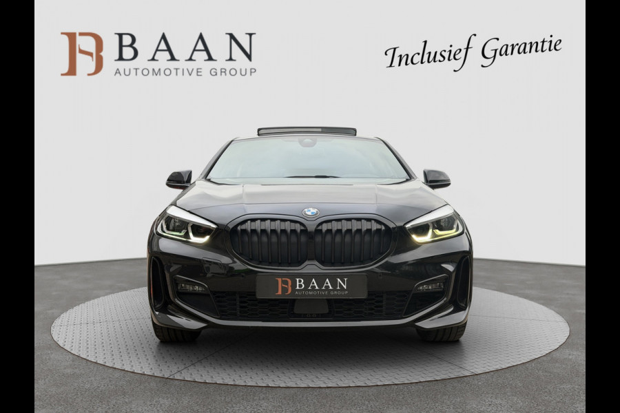 BMW 1-serie 118i Executive M-Sport |Pano|Harman-Kardon|HUD|Camera|M-Stoelen|NAP