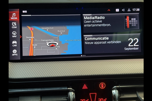 BMW 1-serie 118i Executive M-Sport |Pano|Harman-Kardon|HUD|Camera|M-Stoelen|NAP