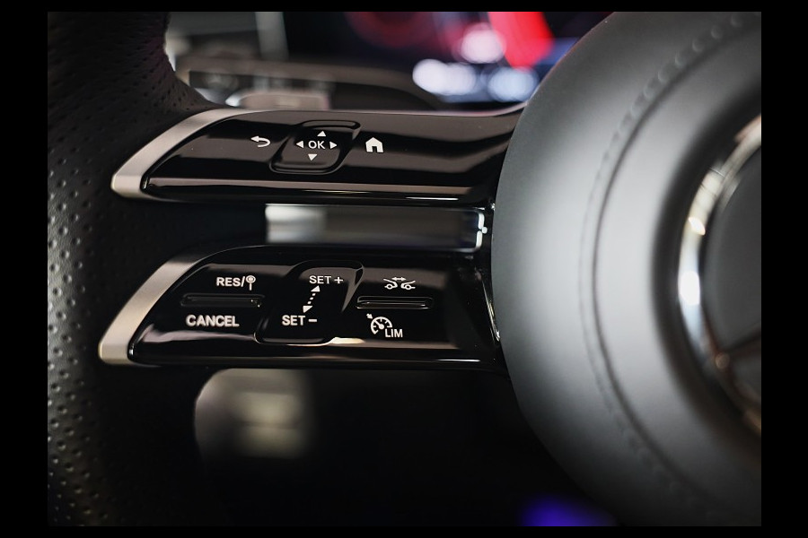 Mercedes-Benz GLE 400 e 4MATIC AMG 63 Look / Massage / Softclose / Head Up / Leder / 360 Camera / Memory / 23 Inch / Led