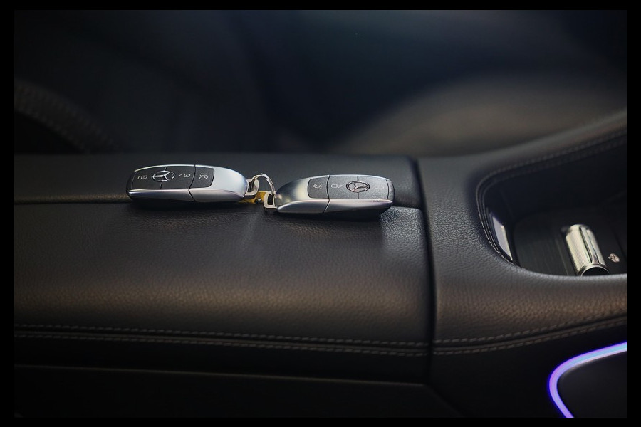 Mercedes-Benz GLE 400 e 4MATIC AMG 63 Look / Massage / Softclose / Head Up / Leder / 360 Camera / Memory / 23 Inch / Led