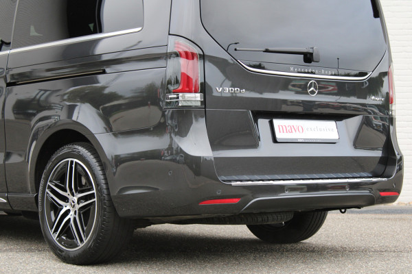 Mercedes-Benz V-Klasse 300d / XXL / AMG / DC / 4-Matic / Luchtvering / Elec Stoel / Burmester / NIEUWSTAAT