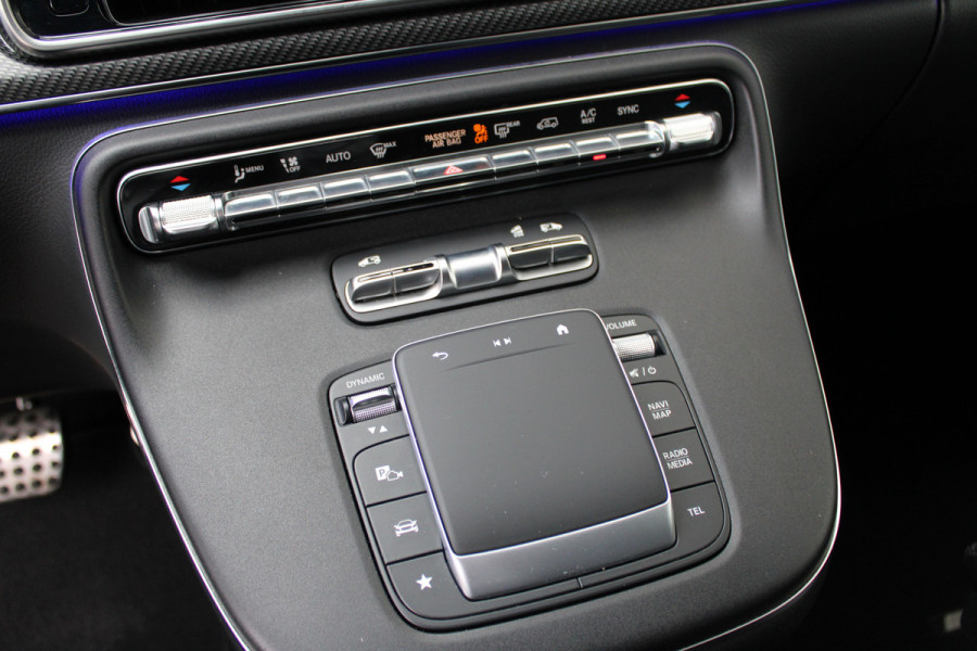 Mercedes-Benz V-Klasse 300d / XXL / AMG / DC / 4-Matic / Luchtvering / Elec Stoel / Burmester / NIEUWSTAAT