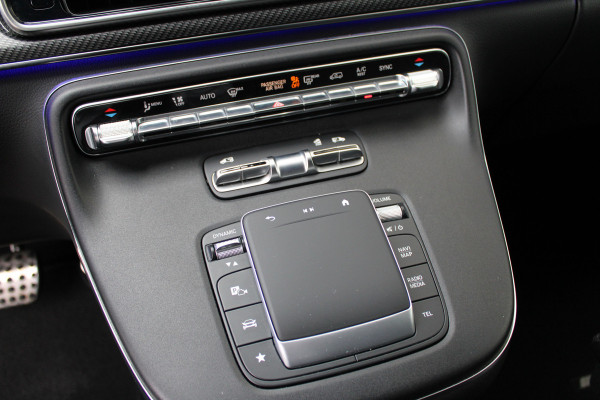 Mercedes-Benz V-Klasse 300d / XXL / AMG / DC / 4-Matic / Luchtvering / Elec Stoel / Burmester / NIEUWSTAAT