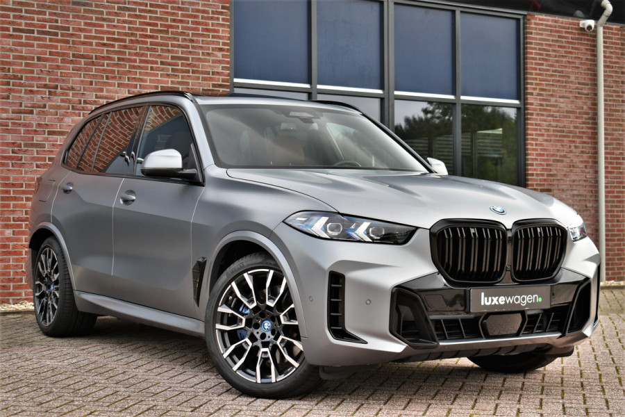 BMW X5 xDrive50e M-Sport Frozen-grey Pano Trekh Massage ACC 360 HUD 4WS Soft-close H/K