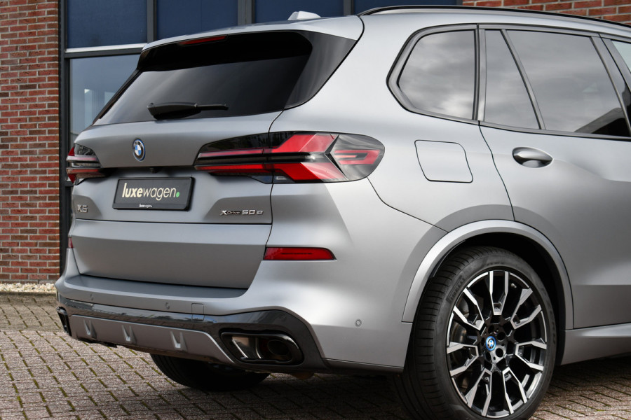 BMW X5 xDrive50e M-Sport Frozen-grey Pano Trekh Massage ACC 360 HUD 4WS Soft-close H/K