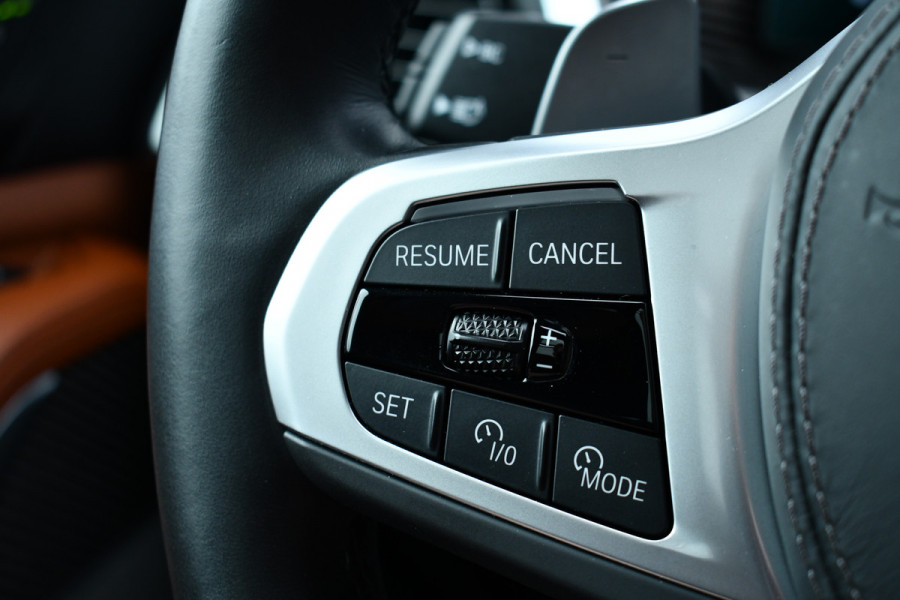 BMW X5 xDrive50e M-Sport Frozen-grey Pano Trekh Massage ACC 360 HUD 4WS Soft-close H/K