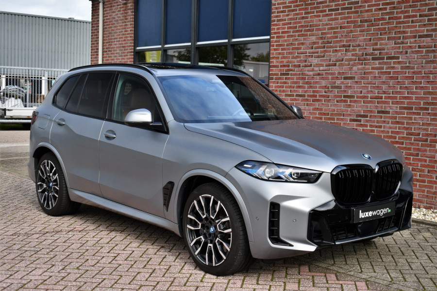 BMW X5 xDrive50e M-Sport Frozen-grey Pano Trekh Massage ACC 360 HUD 4WS Soft-close H/K