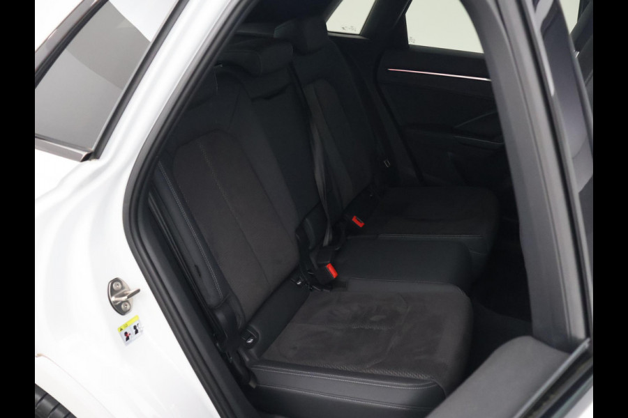 Audi Q3 40 TFSI 190 PK QUATTRO 3X S-LINE + TREKHAAK | ADAPTIVE CRUISE | VIRTUAL COCKPIT | STOELVERW.
