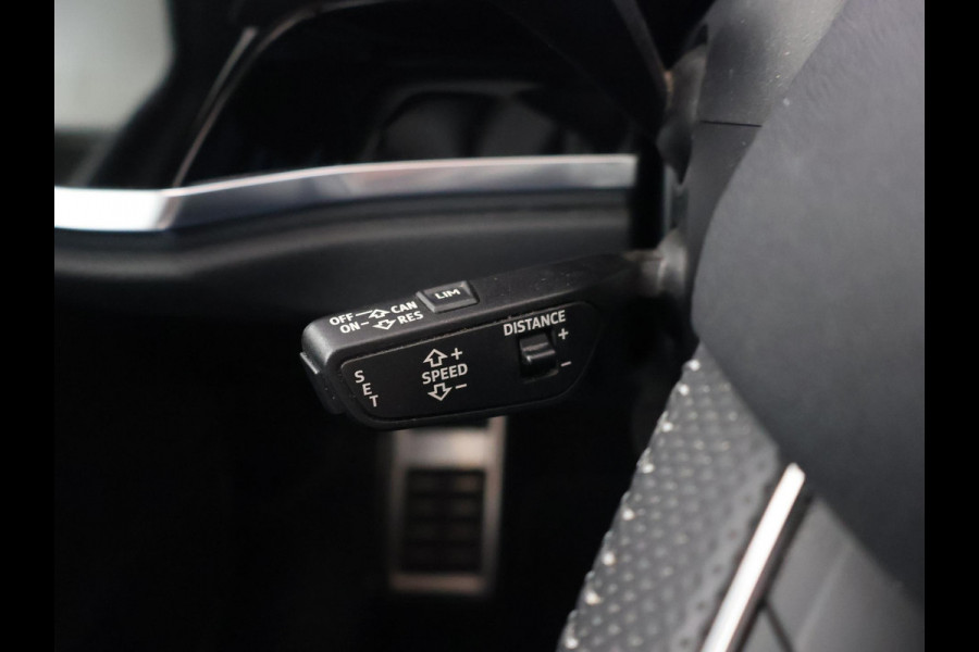 Audi Q3 40 TFSI 190 PK QUATTRO 3X S-LINE + TREKHAAK | ADAPTIVE CRUISE | VIRTUAL COCKPIT | STOELVERW.