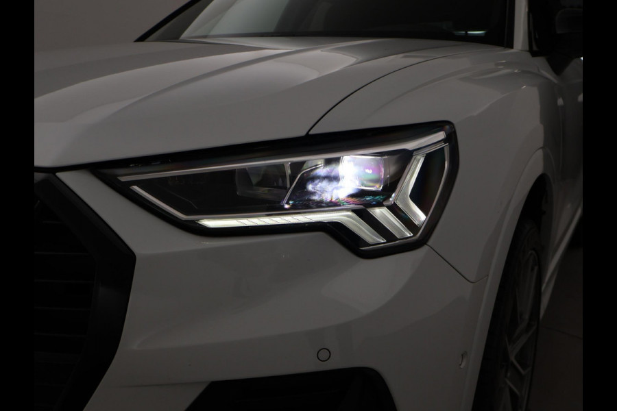 Audi Q3 40 TFSI 190 PK QUATTRO 3X S-LINE + TREKHAAK | ADAPTIVE CRUISE | VIRTUAL COCKPIT | STOELVERW.
