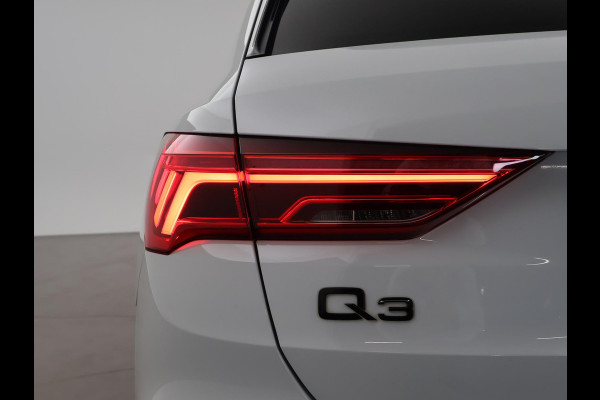 Audi Q3 40 TFSI 190 PK QUATTRO 3X S-LINE + TREKHAAK | ADAPTIVE CRUISE | VIRTUAL COCKPIT | STOELVERW.