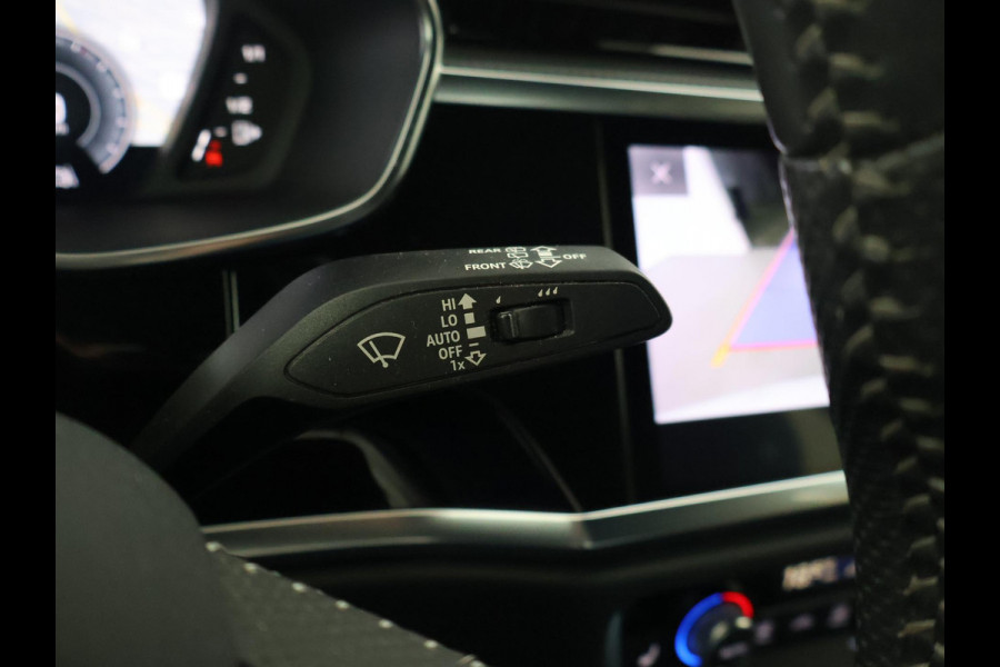 Audi Q3 40 TFSI 190 PK QUATTRO 3X S-LINE + TREKHAAK | ADAPTIVE CRUISE | VIRTUAL COCKPIT | STOELVERW.