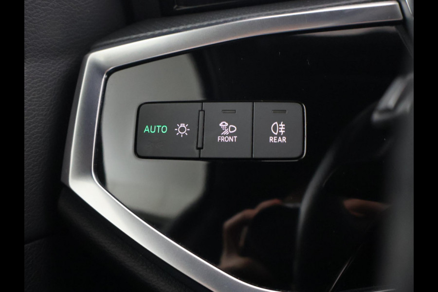 Audi Q3 40 TFSI 190 PK QUATTRO 3X S-LINE + TREKHAAK | ADAPTIVE CRUISE | VIRTUAL COCKPIT | STOELVERW.
