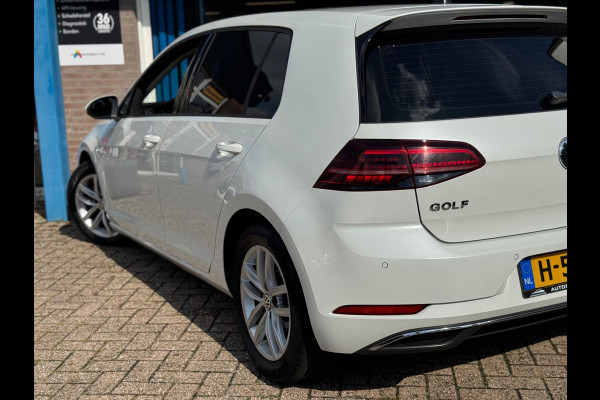 Volkswagen Golf 1.5 TSI Comfortline Business AUT CARPLAY NAP