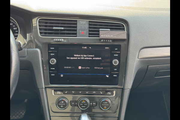 Volkswagen Golf 1.5 TSI Comfortline Business AUT CARPLAY NAP