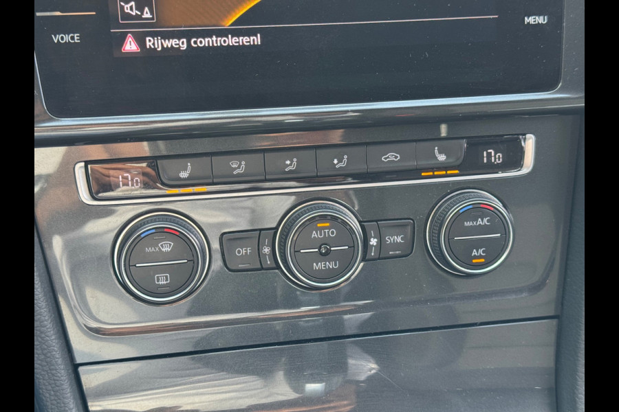 Volkswagen Golf 1.5 TSI Comfortline Business AUT CARPLAY NAP