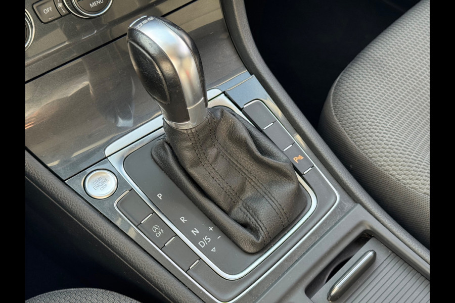 Volkswagen Golf 1.5 TSI Comfortline Business AUT CARPLAY NAP