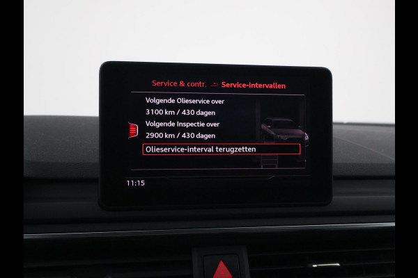 Audi A4 Avant 40 TDI 190 PK AUT. + PANORAMA | AFN. TREKHAAK | LEDER SPORTINTERIEUR | APPLE CARPLAY | STOELVERW.