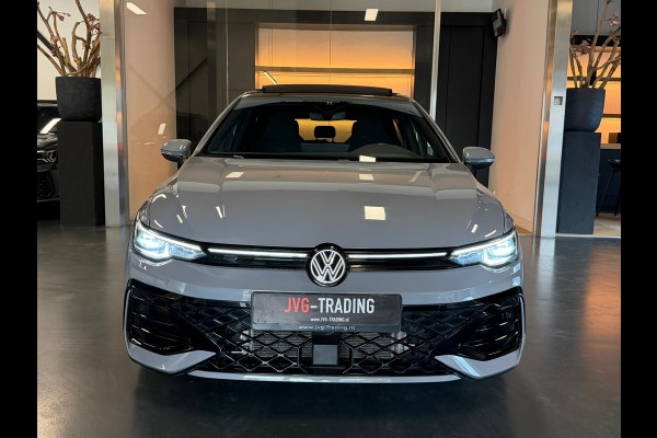 Volkswagen Golf 8.5 1.5 eTSI R-Line Facelift Panorama Camera Nardo