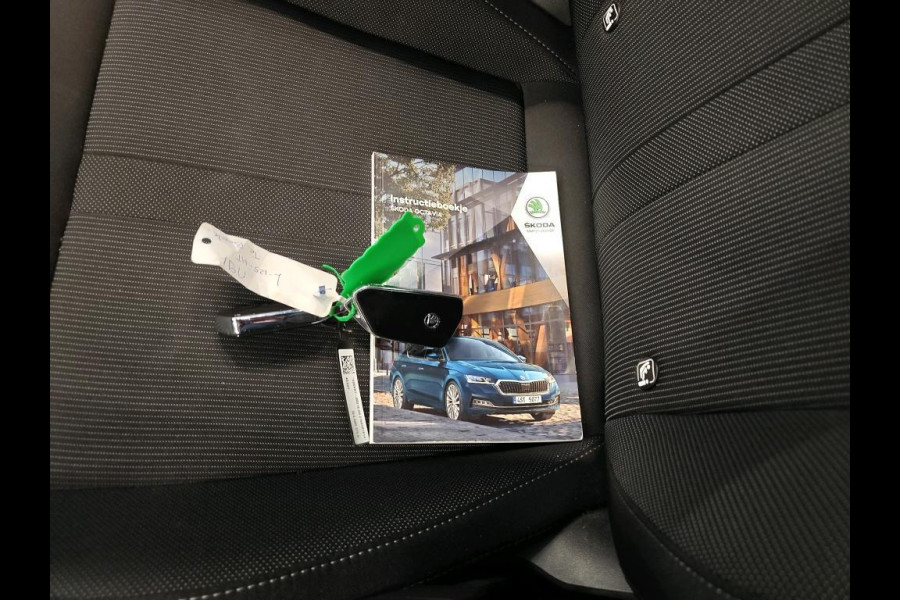 Škoda Octavia Combi 1.0 TSI Sport Business NL-AUTO | STOELVERWARMING | SPORTSTOELEN