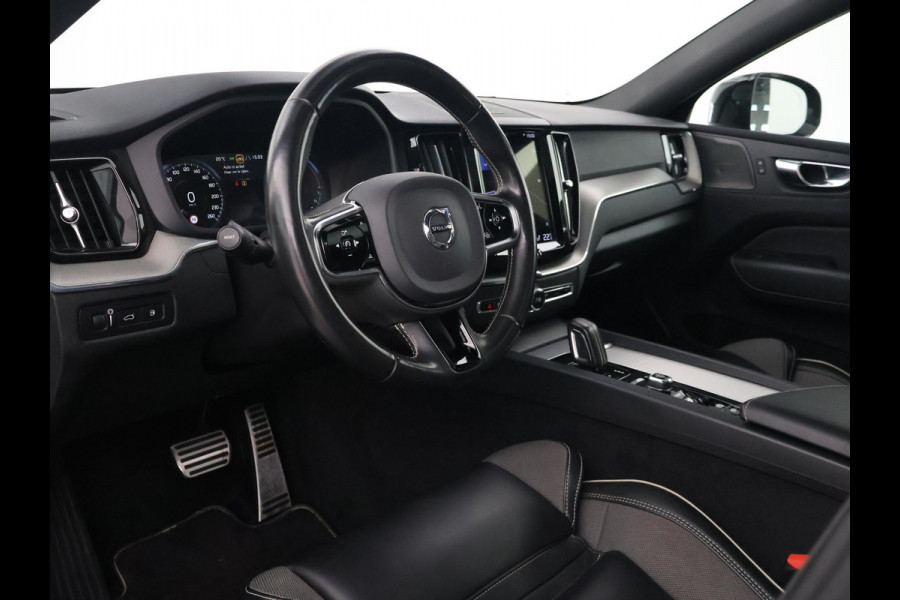 Volvo XC60 2.0 T6 RECHARGE 340 PK R-DESIGN + 21 INCH | TREKHAAK | PANORAMA | ADAPTIVE CRUISE | HK | CAMERA