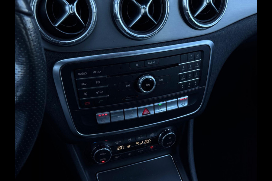 Mercedes-Benz CLA-Klasse 180 AMG Night NAVI|LEDER|LED|SPORTVELGEN|CR CONTROL