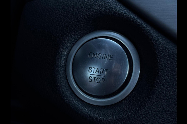 Mercedes-Benz CLA-Klasse 180 AMG Night NAVI|LEDER|LED|SPORTVELGEN|CR CONTROL