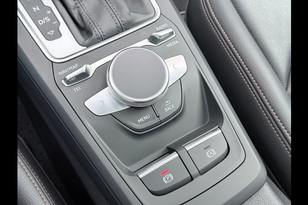 Audi Q2 35 TFSI S Edition Pano/Camera/Sfeer/Matrix