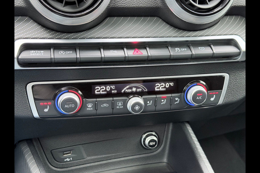 Audi Q2 35 TFSI S Edition Pano/Camera/Sfeer/Matrix