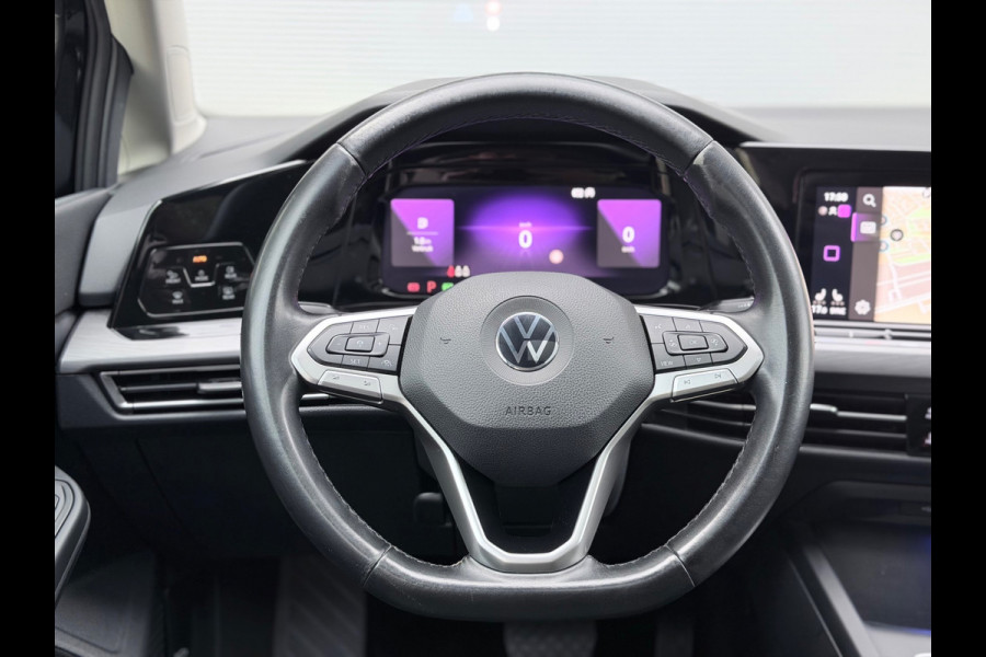 Volkswagen Golf 1.5 eTSI R-Line Pano/Memory/HuD